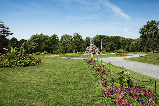 Beautiful Walking Paths at Willett Apartments, New York, 12210