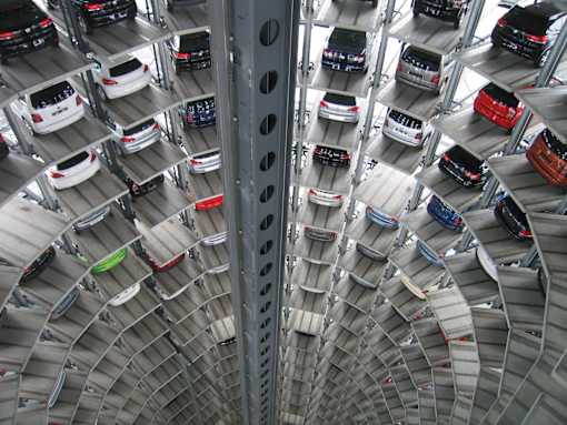 PARKING GARAGE