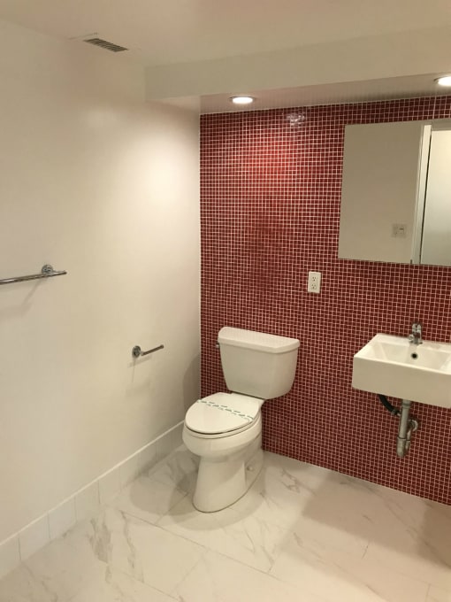 Master bathroom of Allure floorplan
