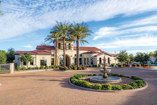 Almeria at Ocotillo apartments exterior