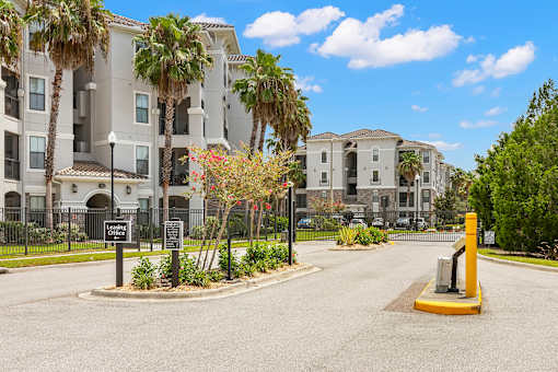 Gated community - Bonterra Parc