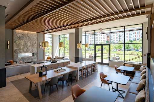 Resident clubhouse social area - Brentford at the Mile