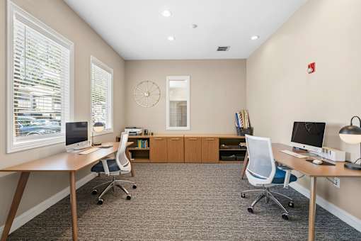 Business center - Preserve at Blue Ravine