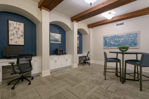 Hamptons on Heron Bay business center