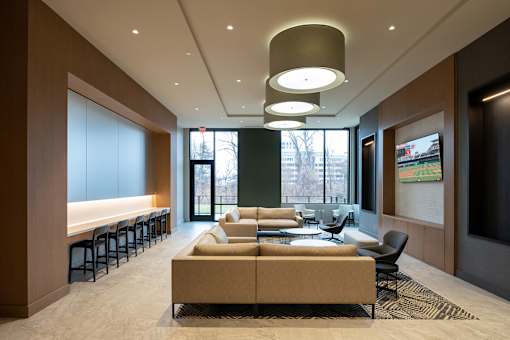 Resident clubhouse social area 3 - Brentford at the Mile