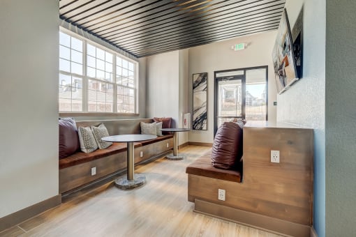Bench seating in resident clubhouse - Emmersyn at Lone Tree