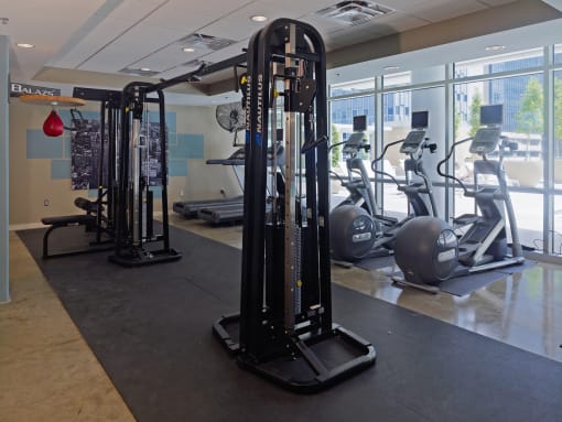 Main 3 Downtown - Fully-equipped fitness room