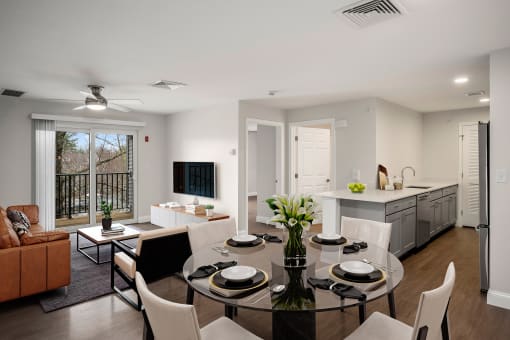 Well laid out floor plan with lighted ceiling fan - Hampshire Green Apartments