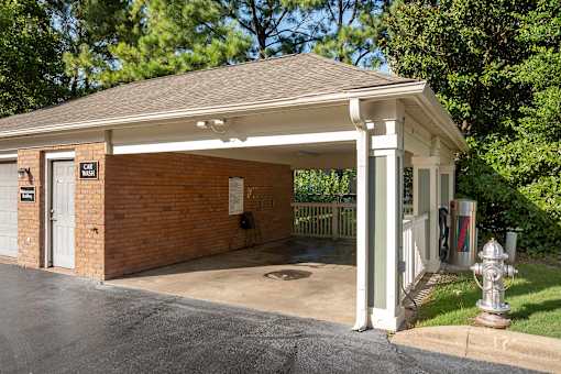 Car wash station - Belle Harbour Apartments