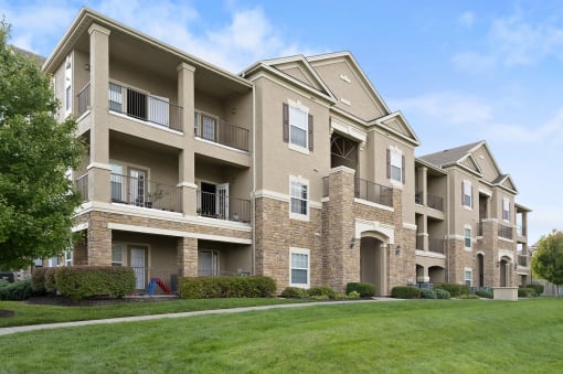 The Fairways at Corbin Park patios/balconies