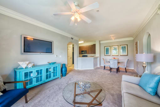 Courtney Station Apartments - Spacious living room