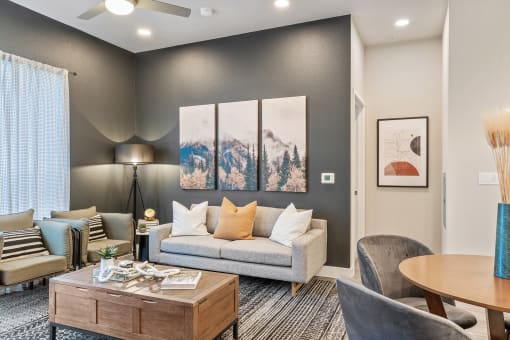 Arazo high ceilings with ceiling fan