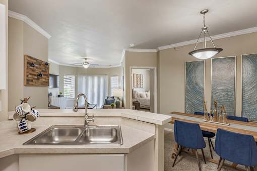Open concept floor plans - Lantern Woods Apartments