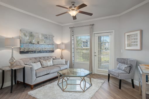 Corbin Greens Apartments interior living room