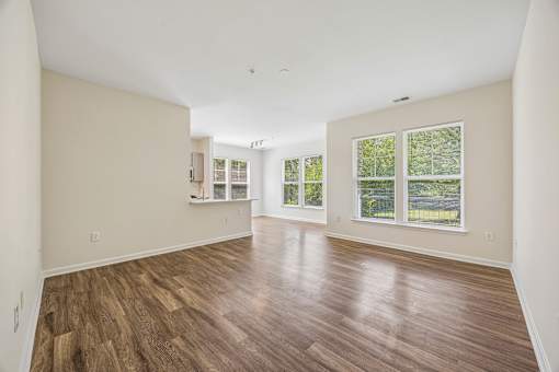 Wood-style flooring - Avenel at Montgomery Square