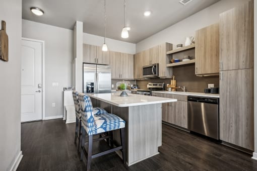 Quartz countertops - Rise at 2534