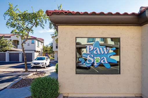 Almeria at Ocotillo apartments exterior