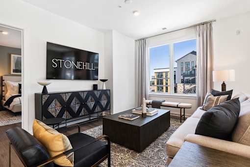 Spacious yet cozy living spaces - Stonehill at West Orange