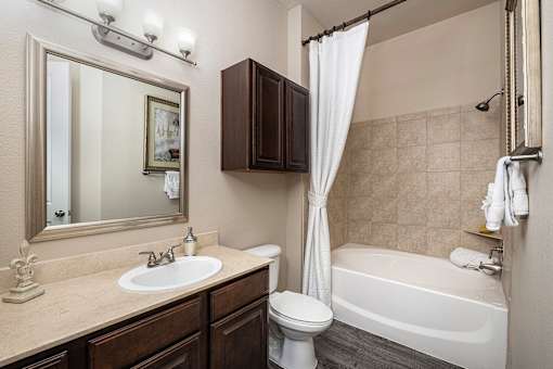 Oval soaking tubs - Monterra Las Colinas Apartments