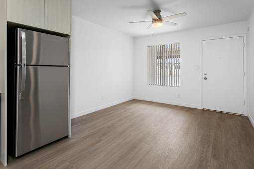 Clear Space at The Hamptons Apartments, Arizona