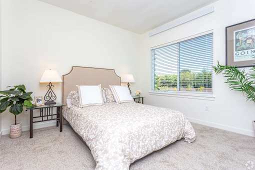 White Bedroom at Plisko Place, Port Orchard, 98366