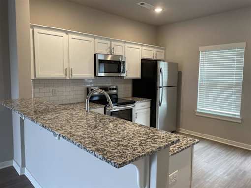 Fayetteville AR 3 Bedroom Townhomes