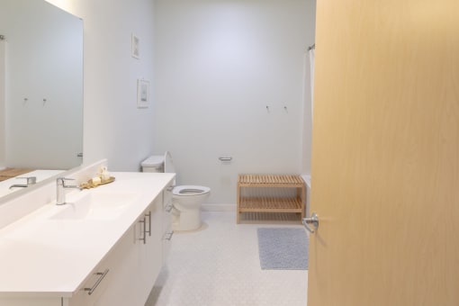 Luxury Apartments Des Moines contemporary bathroom