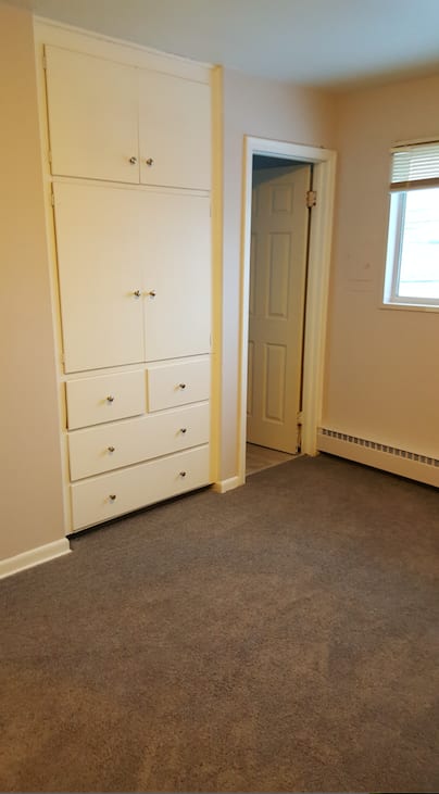 at Silverstone Apartments, Warren, MI