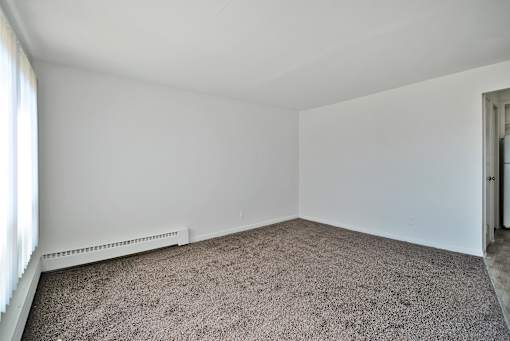 Comfortable living space with open floor plan in Warren, Michigan apartments