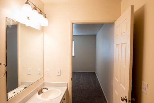 Luxurious Bathroom at Wingsong Manor Apartments, Portland, OR