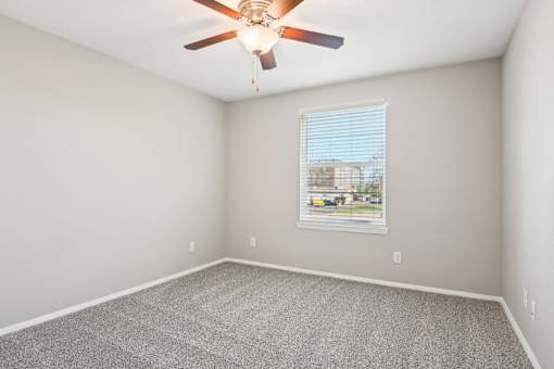 Lighted Ceiling Fan at Abbey Glenn Apartments, Waco, TX, 76706