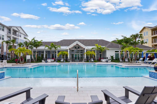 the pool at the preserve at ballantyne commons apartments