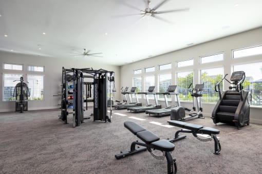 the gym at the preserve apartments
