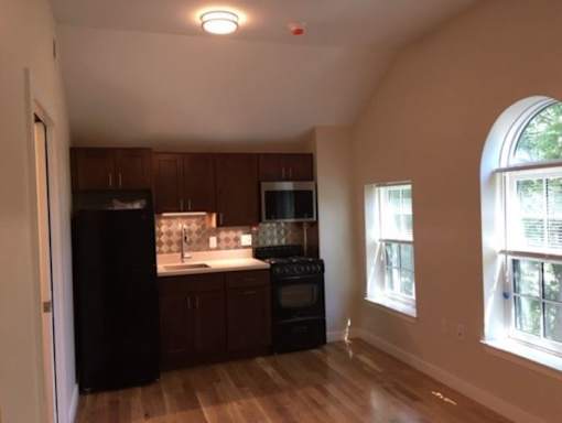 Sergeant House Kitchen Sample