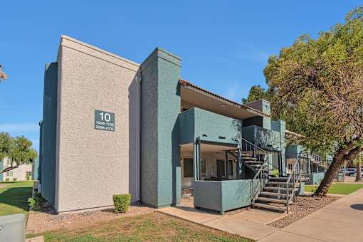 Building Exterior View at Riviera Park, Chandler Arizona