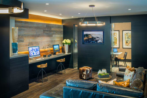Work Spaces With Lounge Area at Mira Upper Rock, Rockville