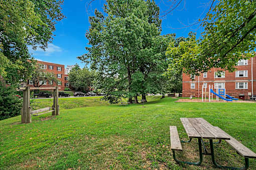 Park with Picnic Table at Falkland Chase, Maryland, 20910