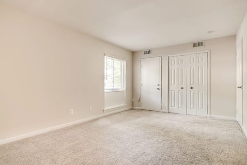 Empty Interior at Potomac Ridge Apartments, Virginia, 22191