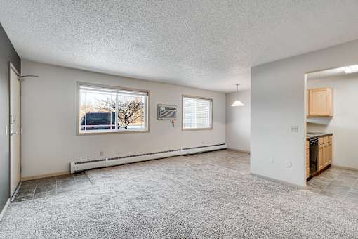 Spacious living & dinging room .