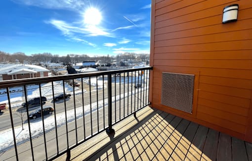 The Ace - East-Side Madison affordable living community with indoor and outdoor amenities. Managed by Wisconsin Management Company