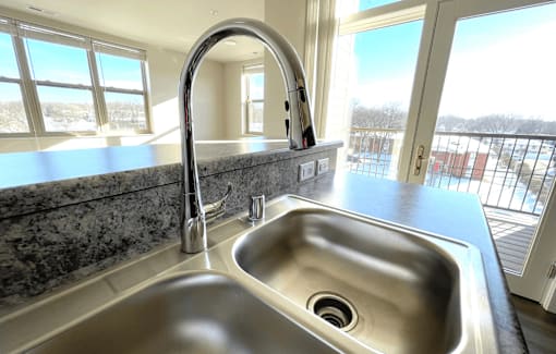 The Ace - East-Side Madison affordable living community with indoor and outdoor amenities. Managed by Wisconsin Management Company