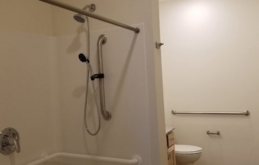 The Madisonian, Senior Housing in Madison WI. Affordable one bedroom apartments, two bedroom apartments and three bedroom townhomes. New building. No smoking. Managed by Wisconsin Management Company