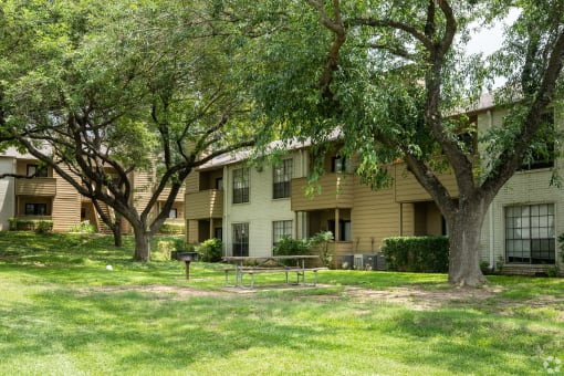 Lush Green Outdoors at Summit Ridge Apartments, Temple, Texas