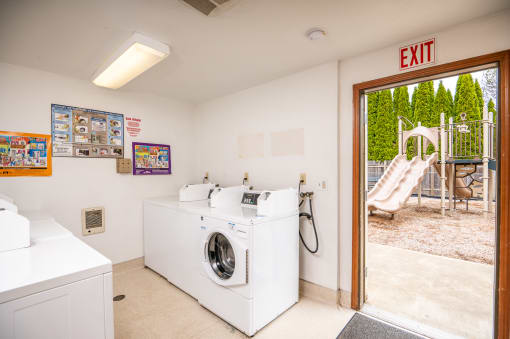 Willamina Laundry Room