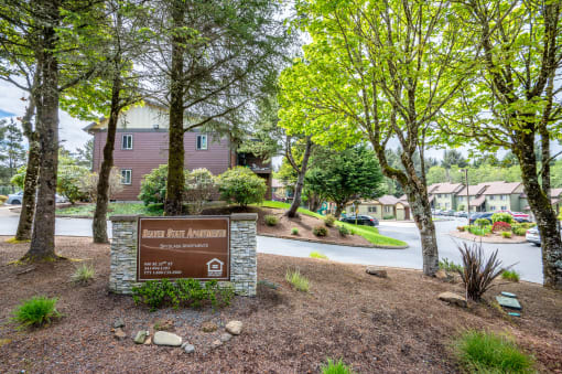 Spyglass Entrance Sign
