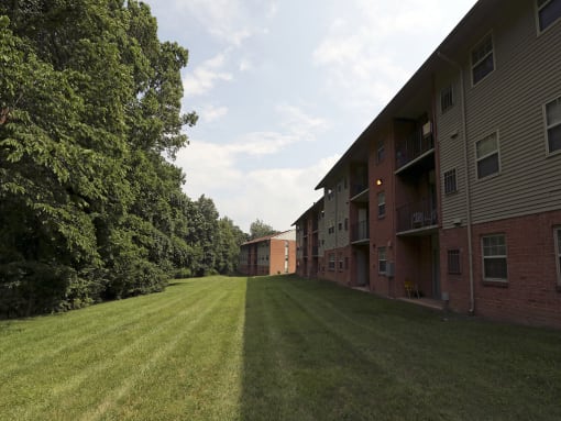 Green space at Seminary Roundtop Apartments, Lutherville, MD