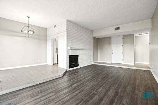 Open-Concept Dining and Living Room