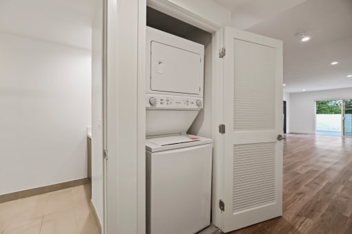 In-Suite Washer & Dryer