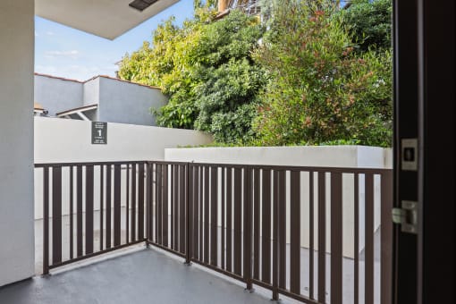Spacious Patio
