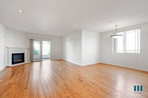 Open-Concept Dining and Living Room Areas